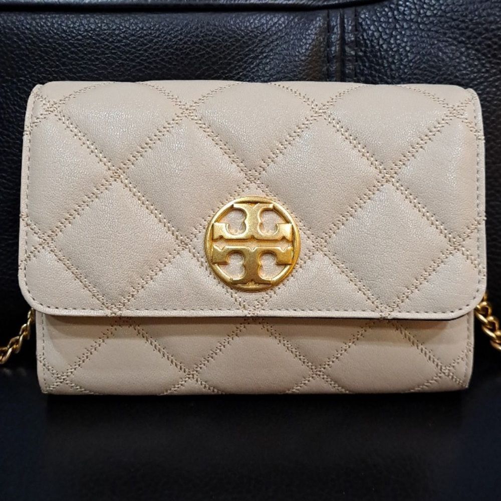 Tory Burch Cream Gold Quilted Crossbody Bag